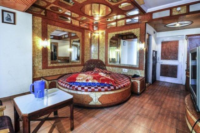 Hotel Gulmarg Regency Šimla Exteriér fotografie