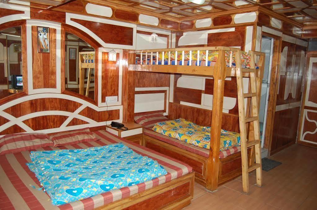 Hotel Gulmarg Regency Šimla Exteriér fotografie